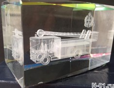 Пожарный автомобиль. Гравировка 3D в стекле. Гонконг